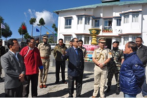 The Governor of Arunachal Pradesh Shri JP Rajkhowa interacting with senior District Officers during his visit to some of the tourism related infrastructures in Tawang on 26th October 2015.